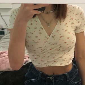 brandy melville wrap top
